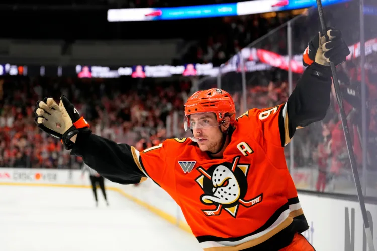 Top Hockey Players Are Cashing In On Rising NHL Revenues After A Summer Spending Spree